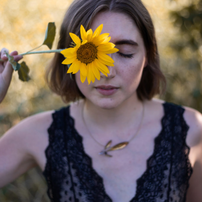 photo portrait femme fleur